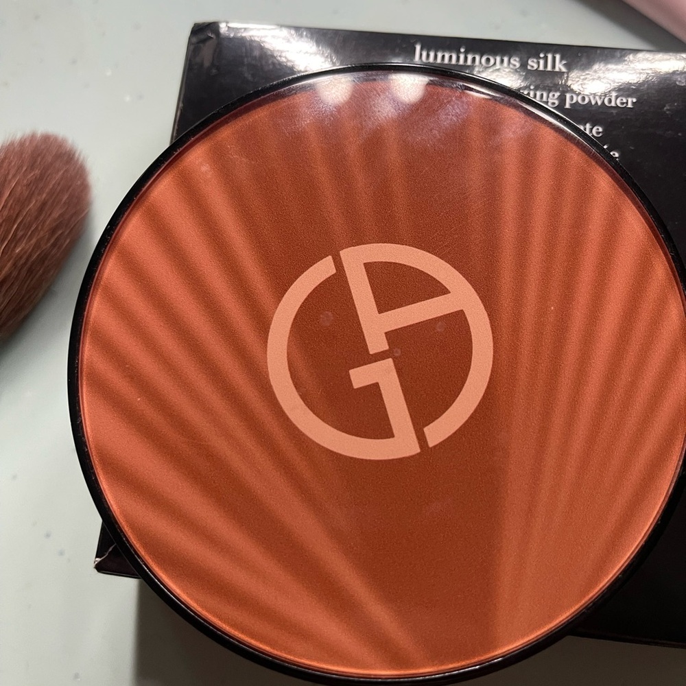 Giorgio Armani Radiant Bronzer 100 - Picture 5 of 5